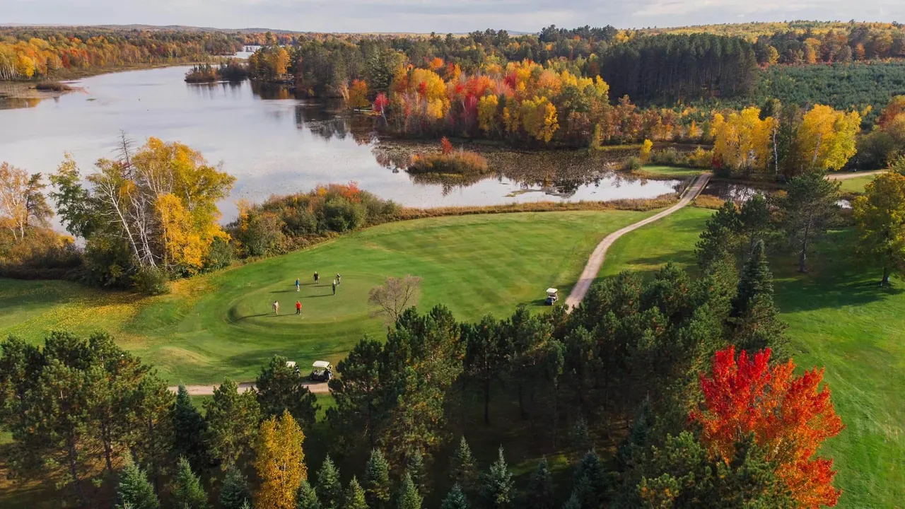  Edgewater Country Club image 5